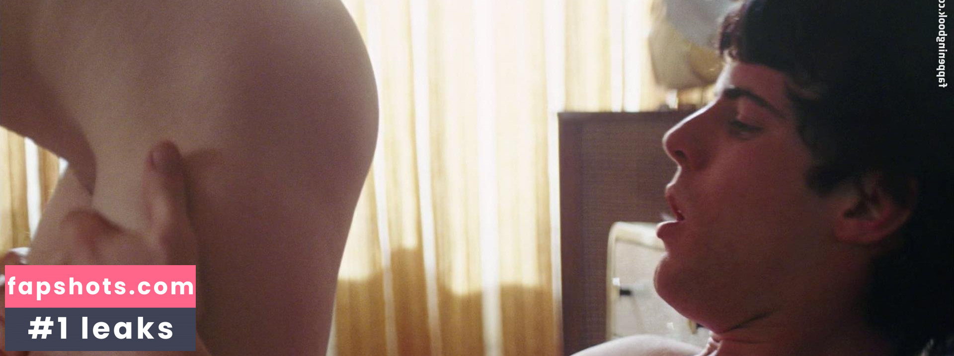 Andrea Riseborough gallery photo #33