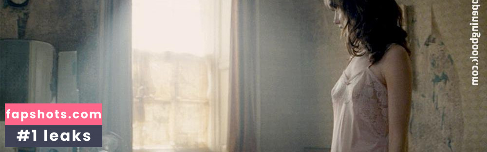 Andrea Riseborough gallery photo #45