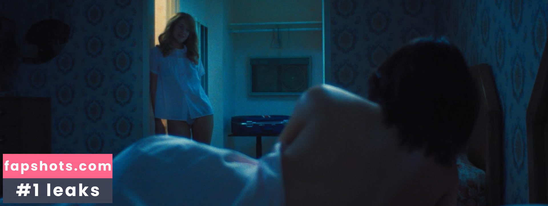 Andrea Riseborough gallery photo #54