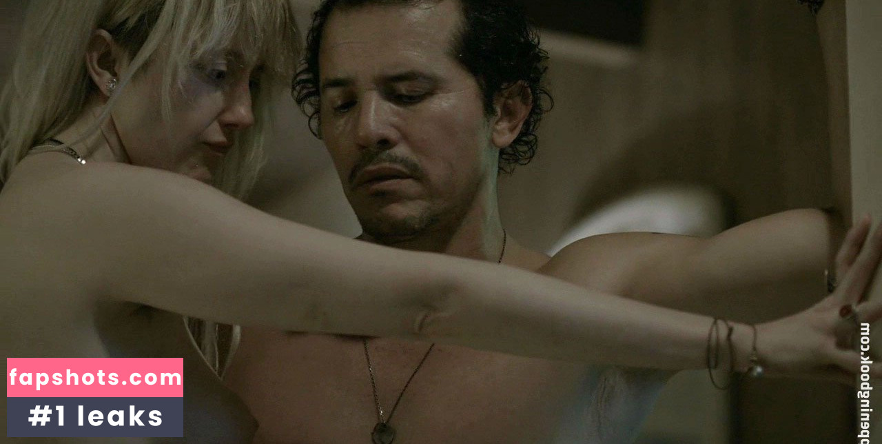 Andrea Riseborough gallery photo #9