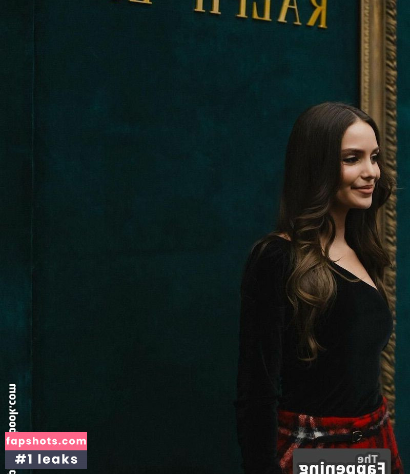 Andrea Subotic nude babe gallery