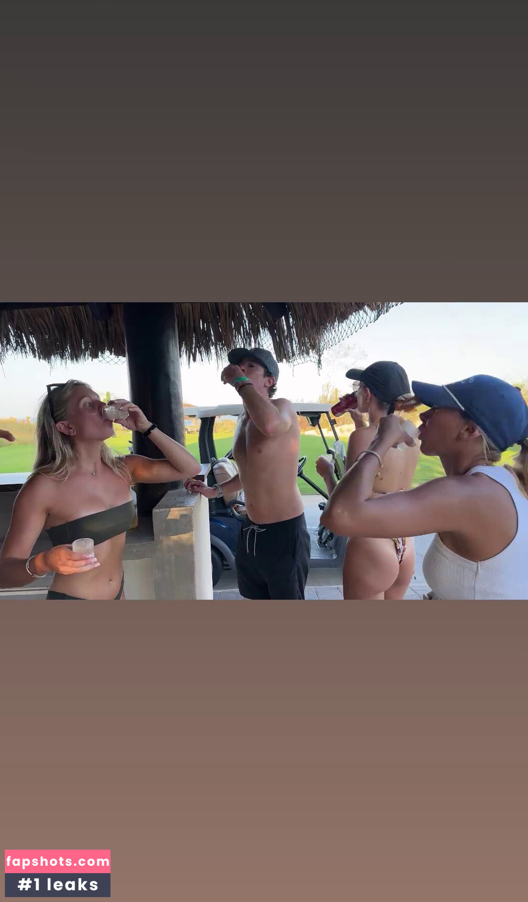 Andrea Wendel nude babe gallery