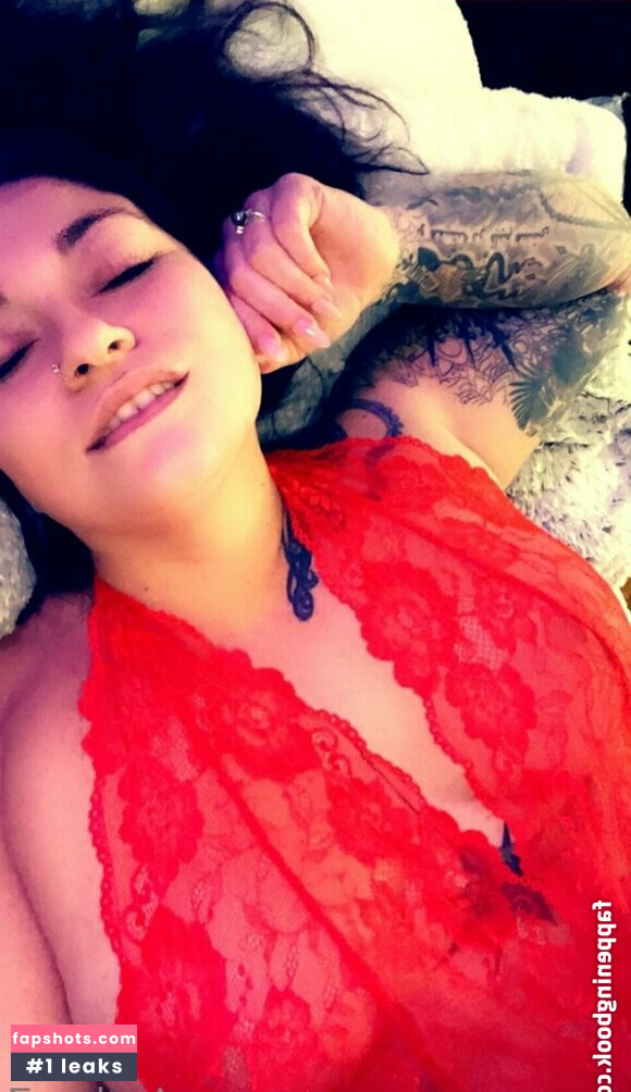 Andrea Zendejas gallery photo #48