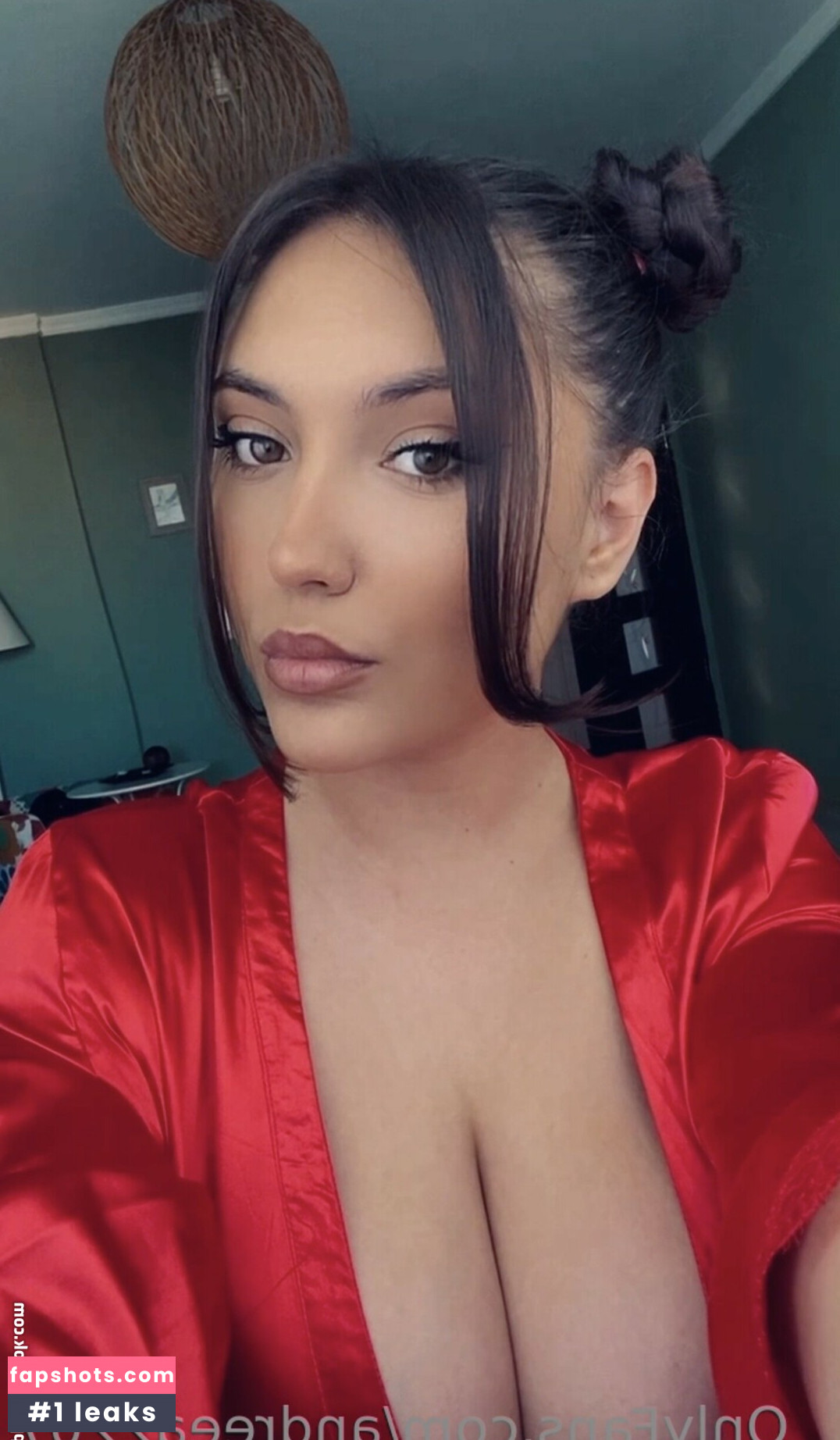 Andreea Buga gallery photo #13