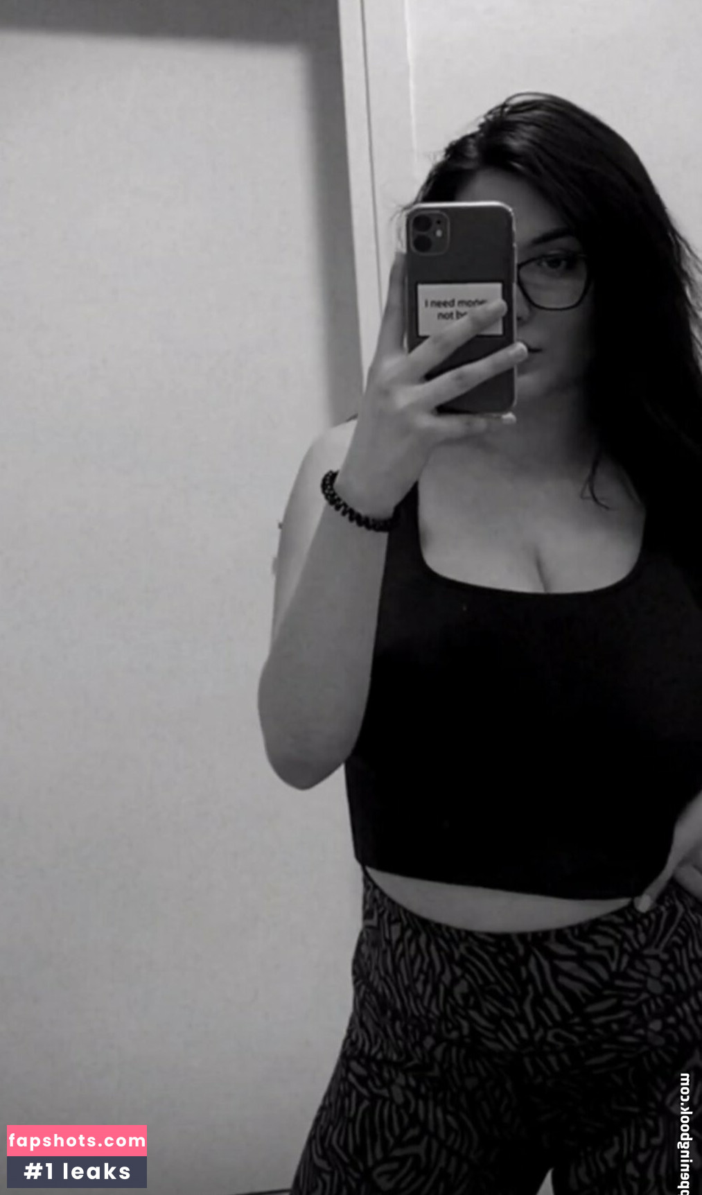 Andreea Buga gallery photo #20