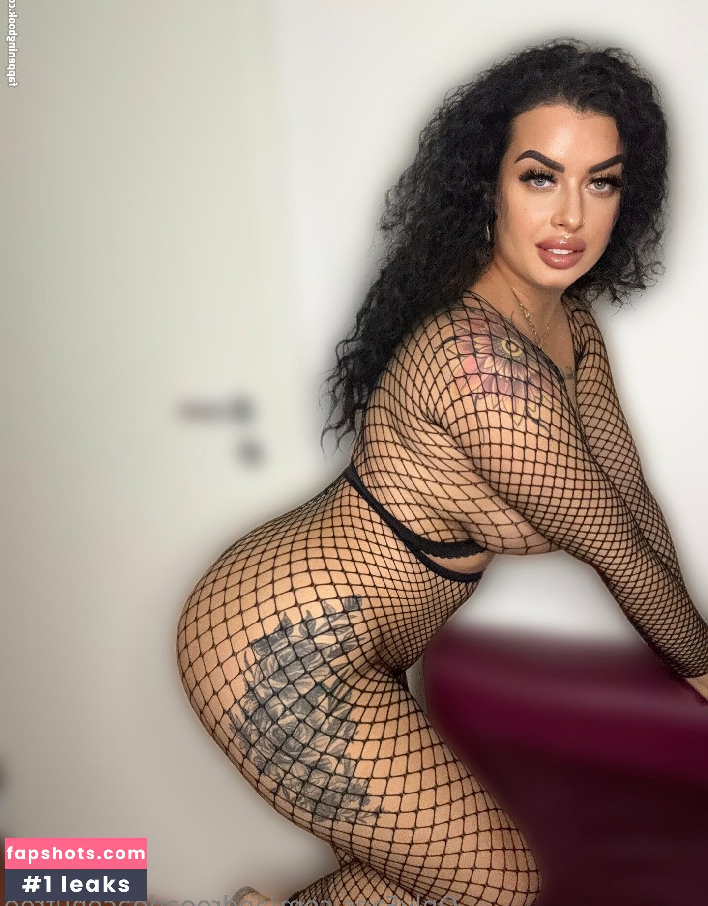 andreeadeaconufree gallery photo #3