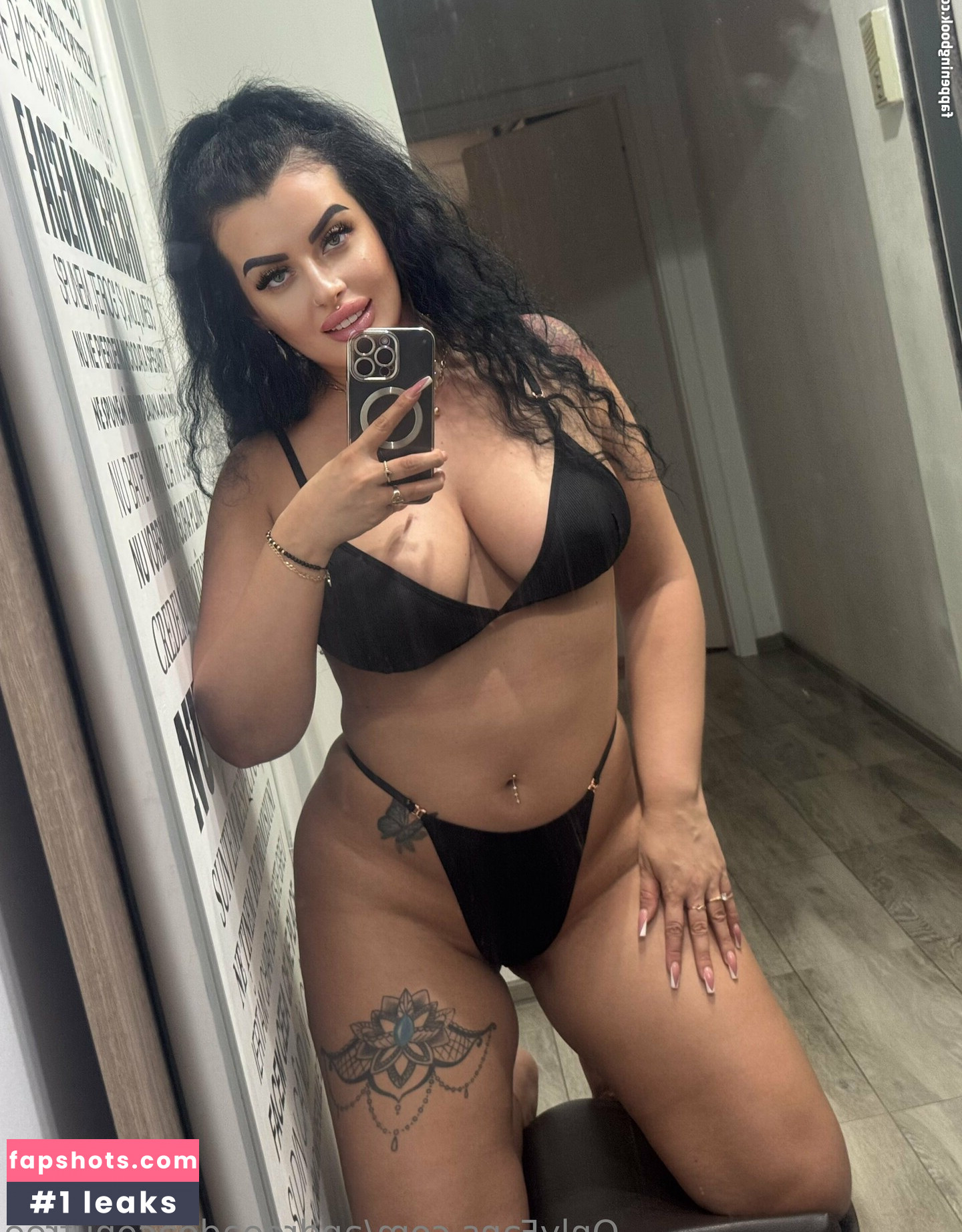 andreeadeaconufree gallery photo #9