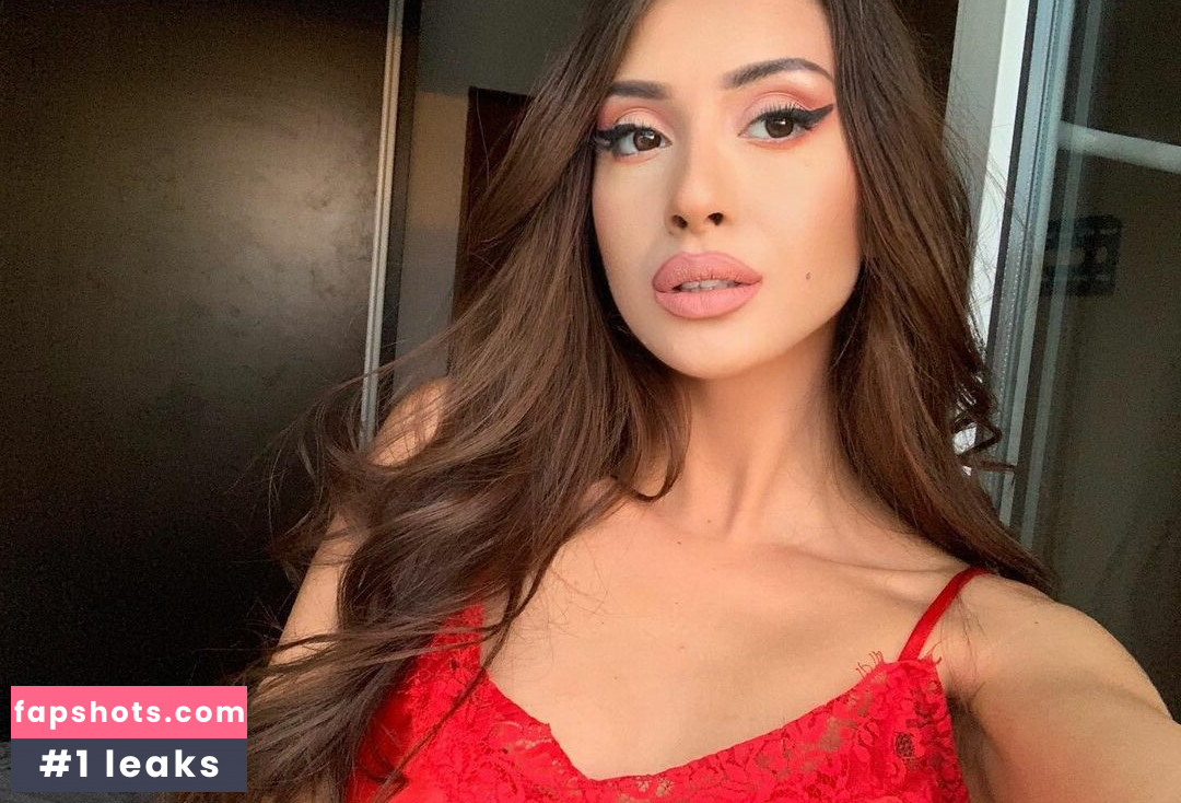 andreeaistratem nude babe gallery