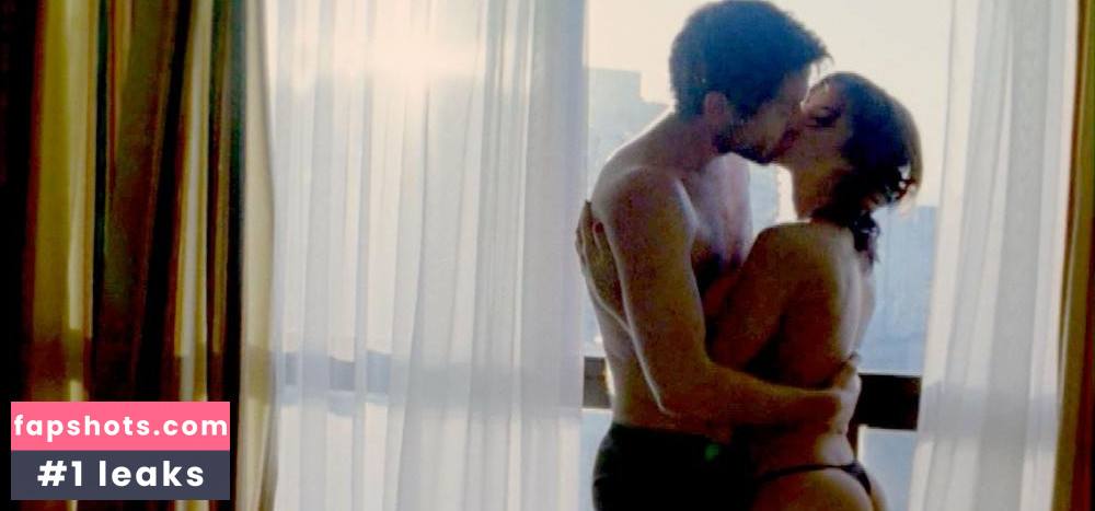 Andréia Horta gallery photo #43