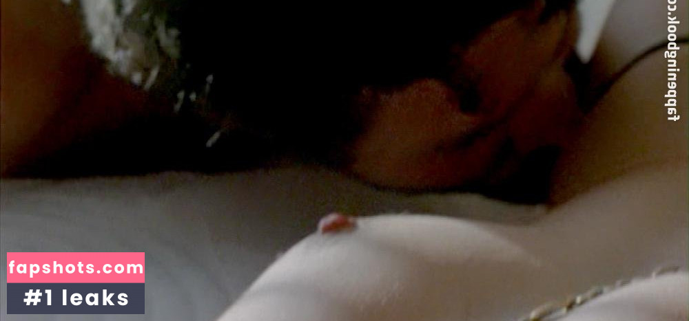 Andréia Horta gallery photo #50