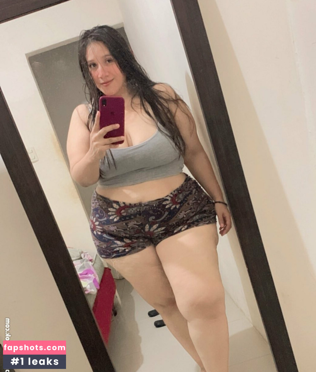 Andreina Valencia gallery photo #11