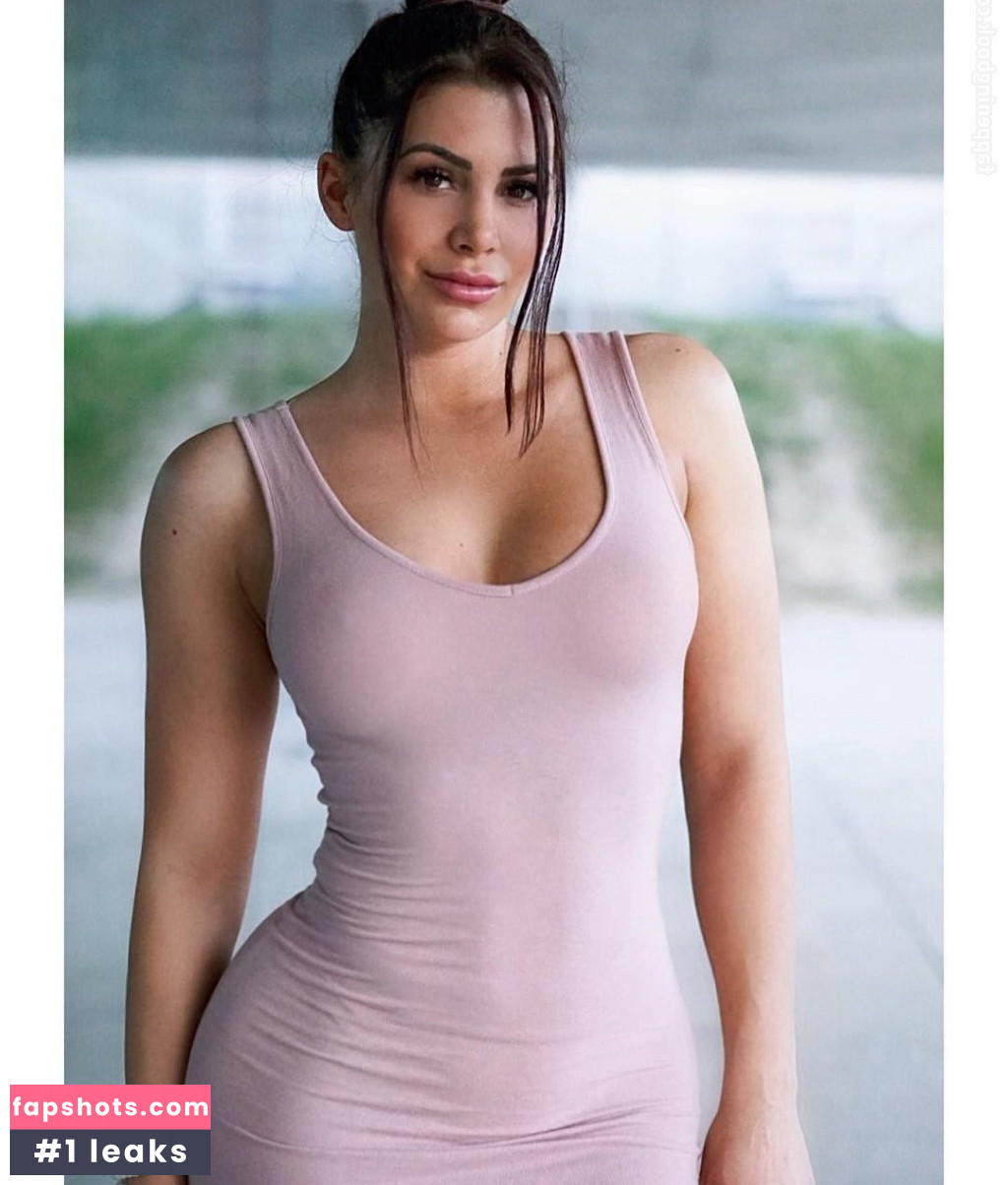 Andrina Santoro gallery photo #49