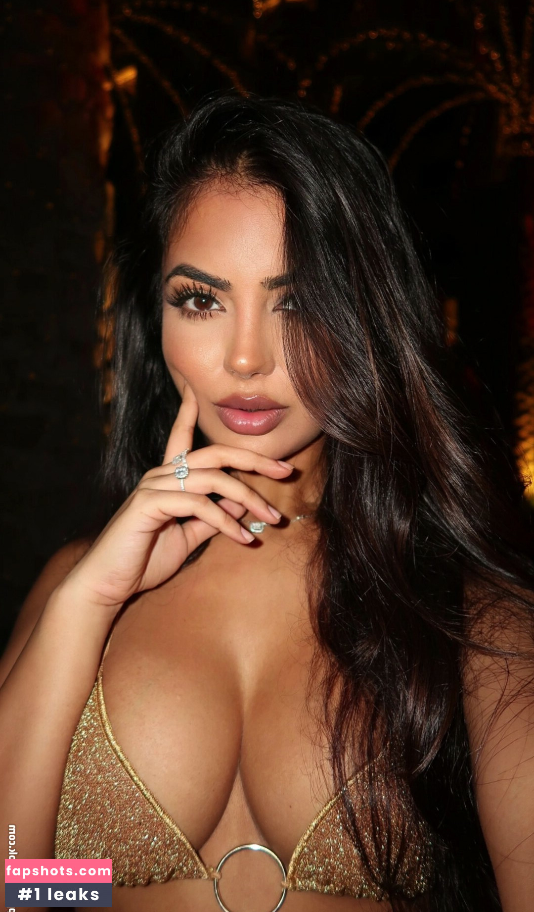 Aneeqa Farid gallery photo #2