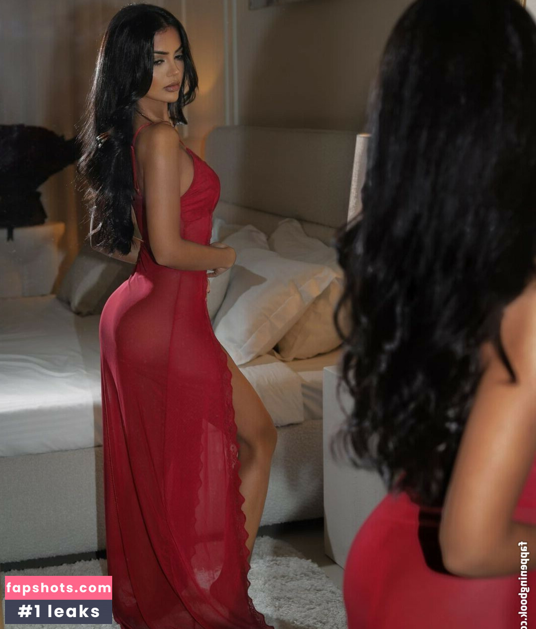 Aneeqa Farid gallery photo #16