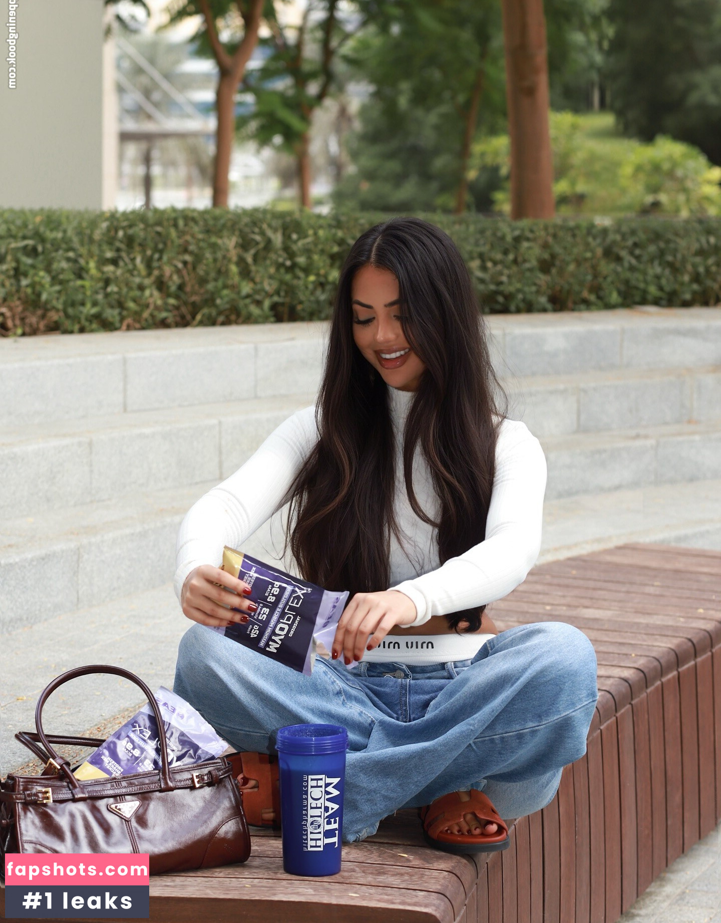 Aneeqa Farid gallery photo #3