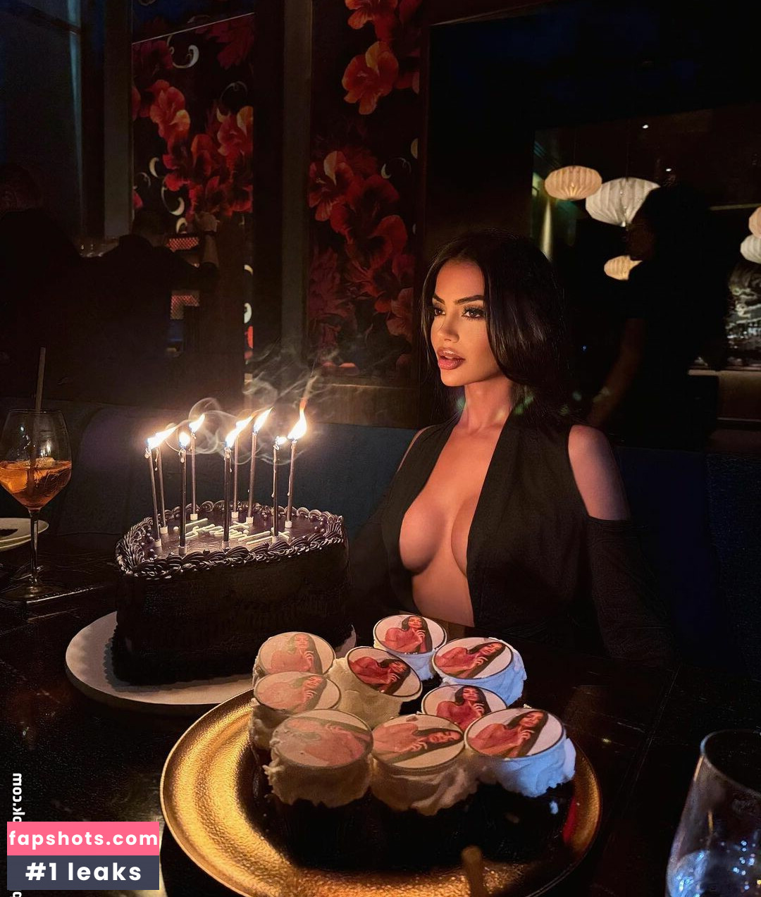 Aneeqa Farid gallery photo #42