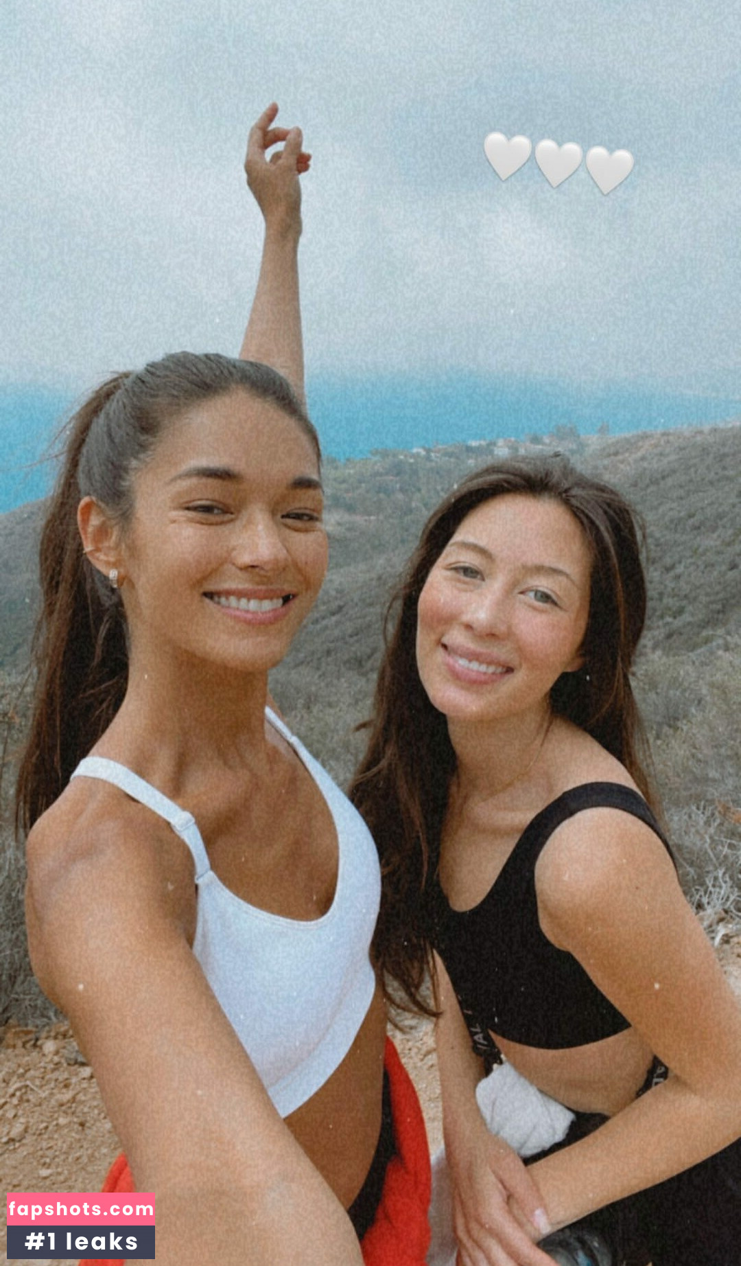 Anelia Moor gallery photo #31