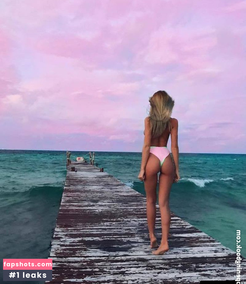 Anella Miller gallery photo #14