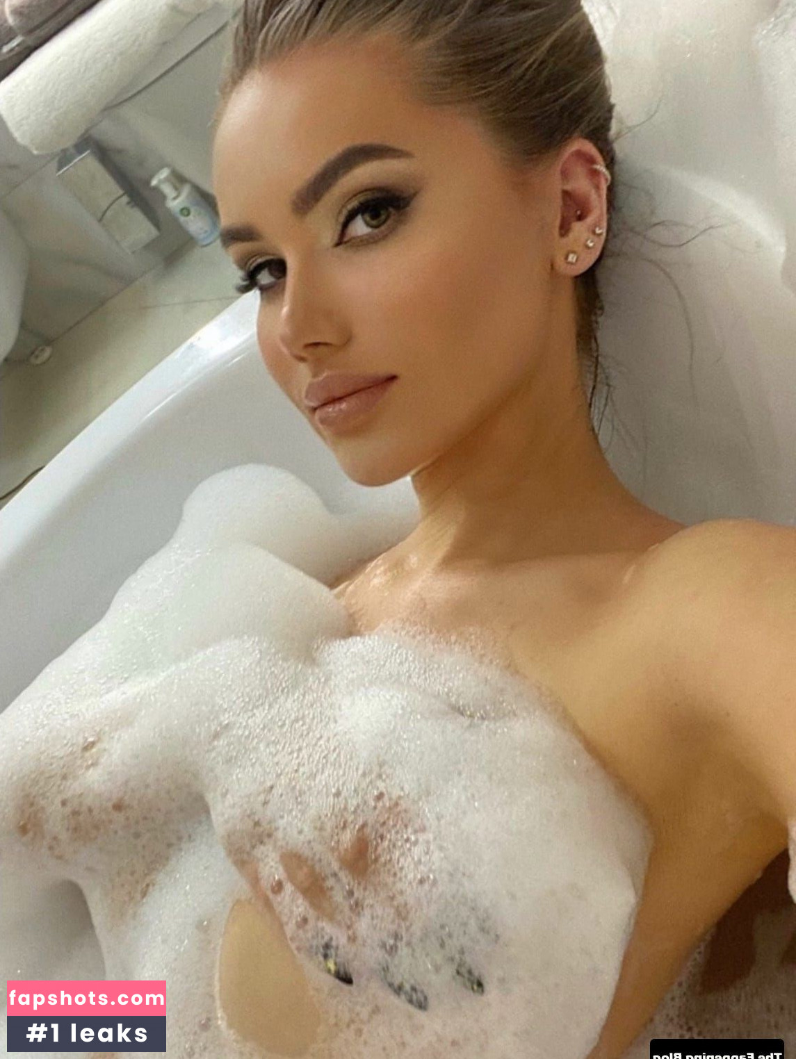 Anella Miller gallery photo #24