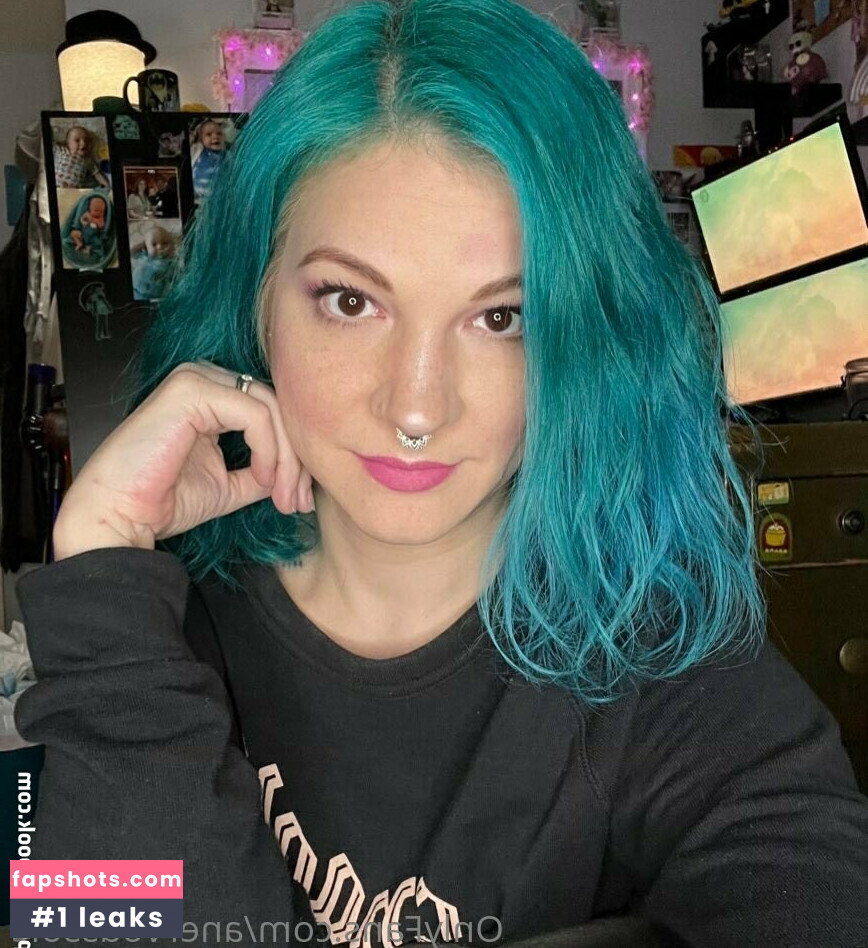 anervoussole nude babe gallery