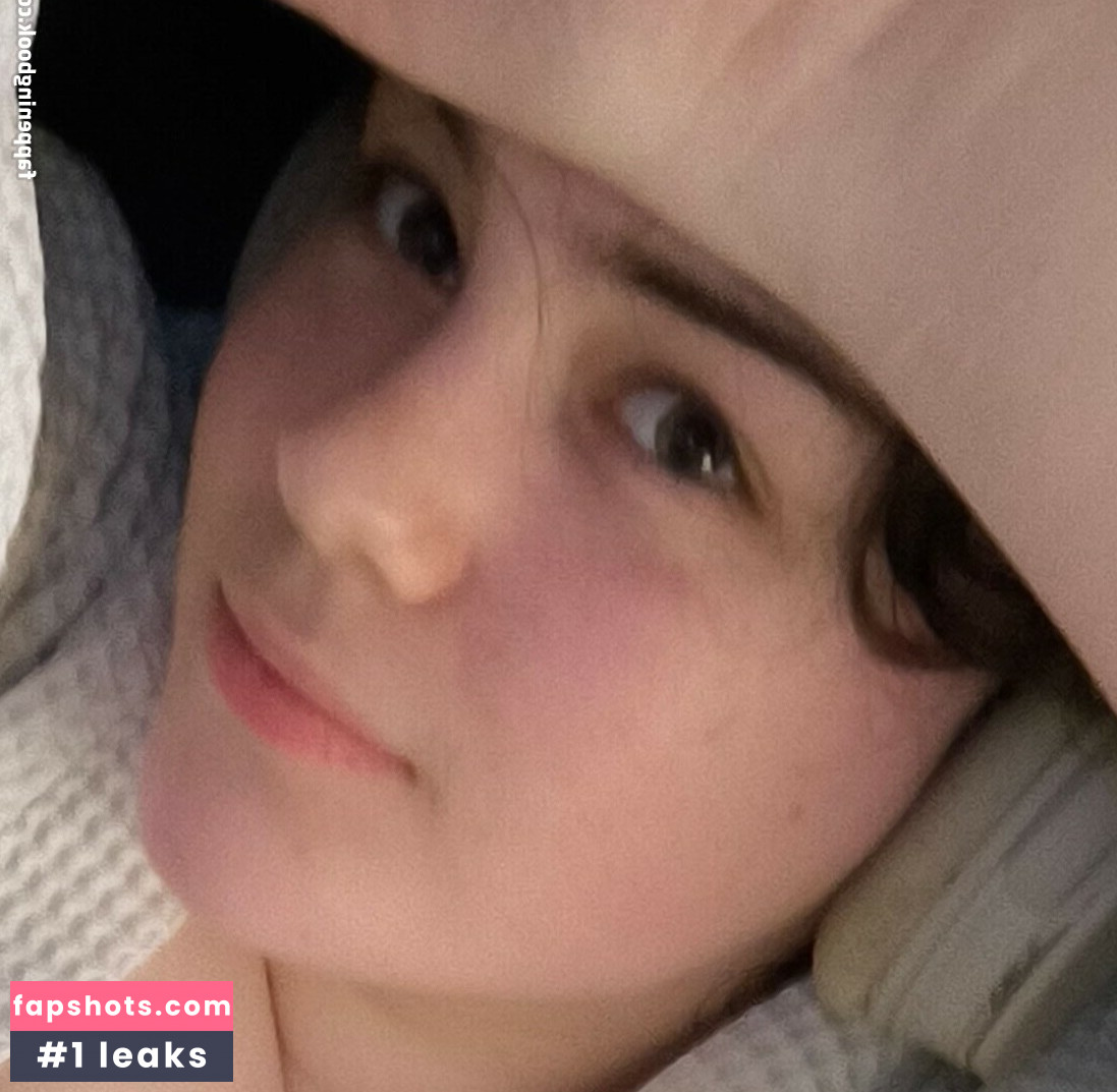 Ange ASMR nude babe gallery