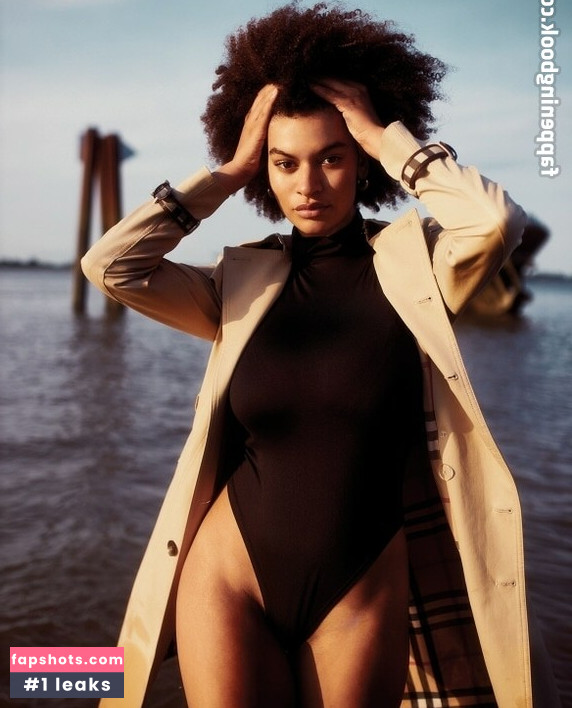 Ange-Sophie Reich Nahé úniky fotek pouze od fanoušků #4 - Fapshots