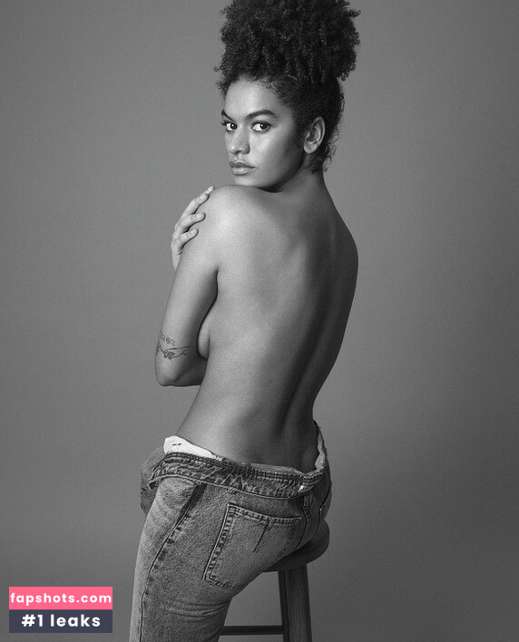 Ange-Sophie Reich gallery photo #49