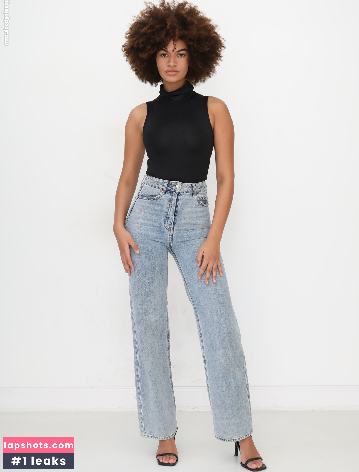 Ange-Sophie Reich gallery photo #6