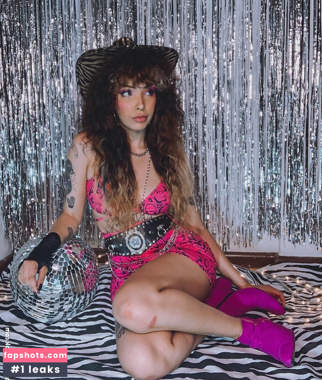 Angel Ferrari gallery photo #12