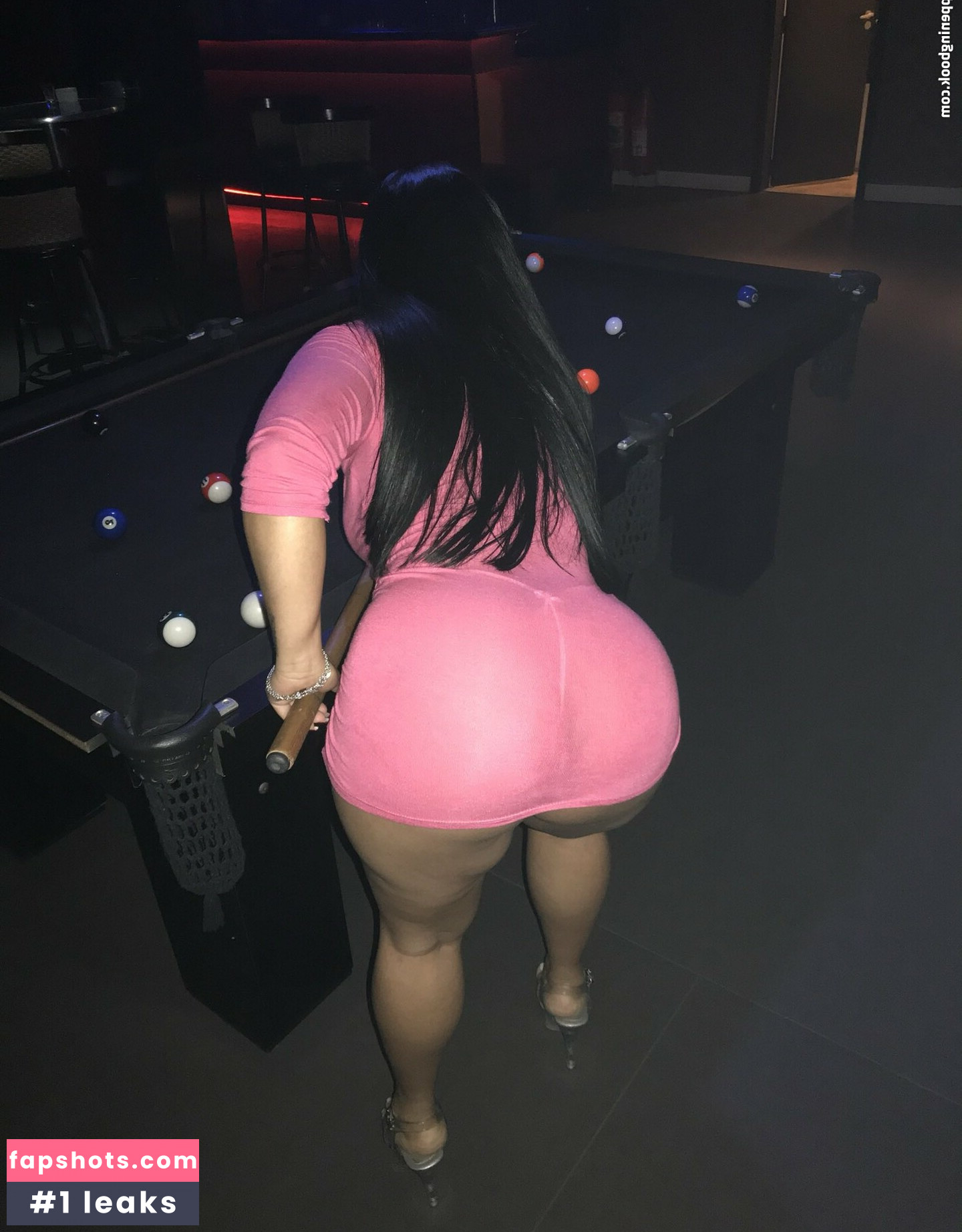 Angel Hotwife gallery photo #14