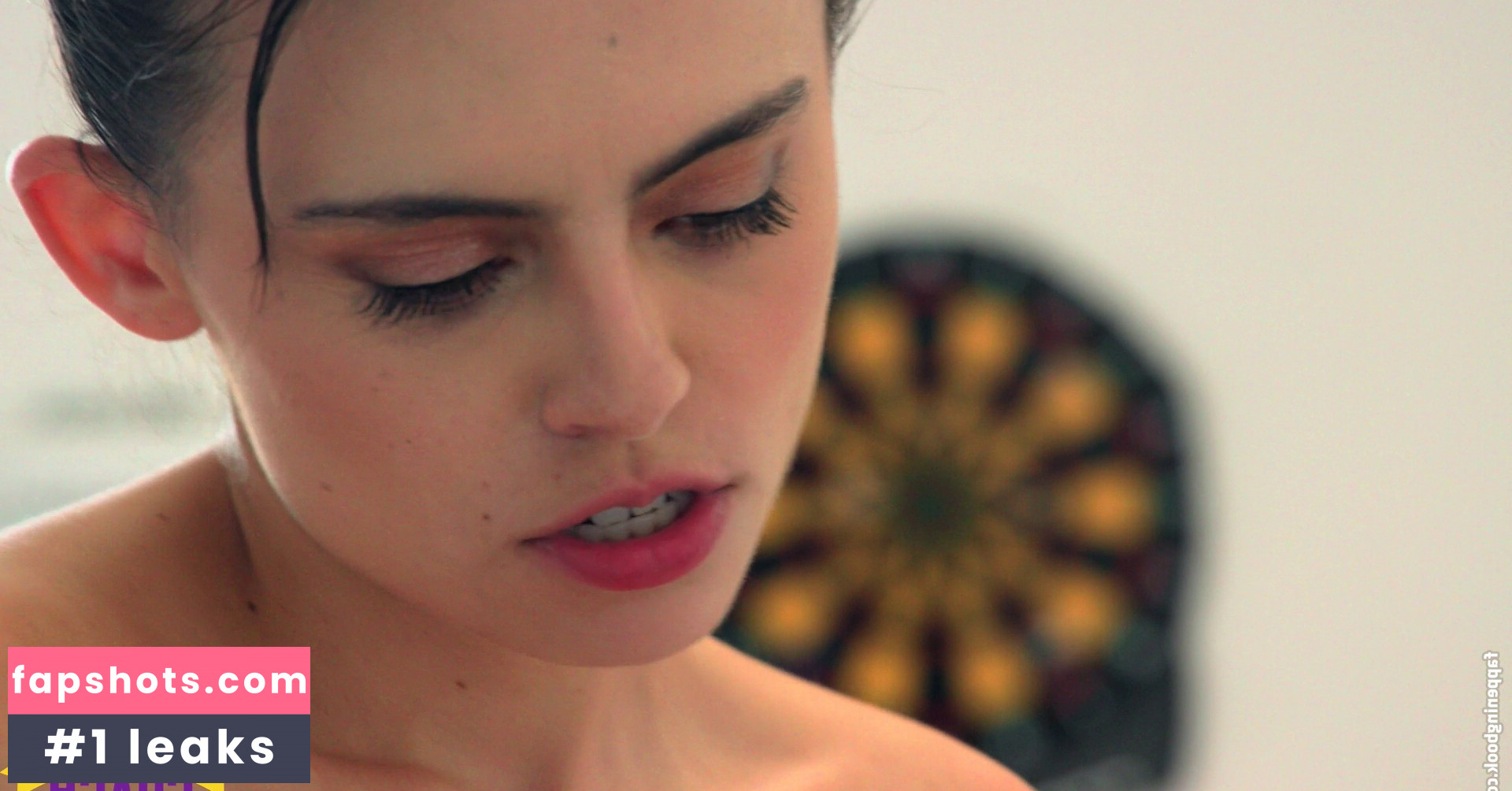 Angel Windell gallery photo #40