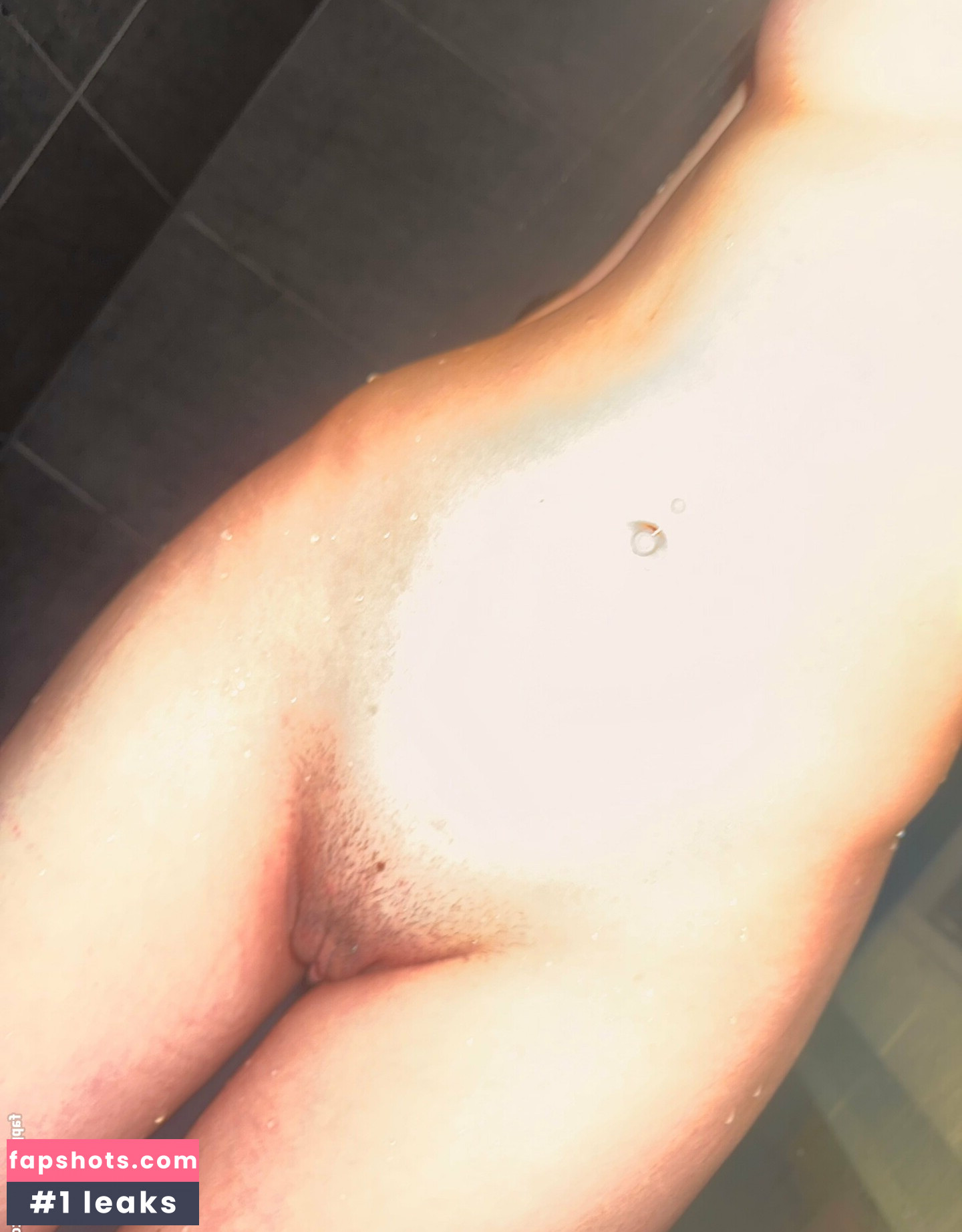 Angel Windell gallery photo #70