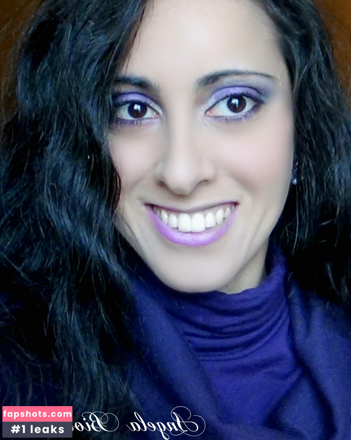 Angela Biotrucco nude babe gallery