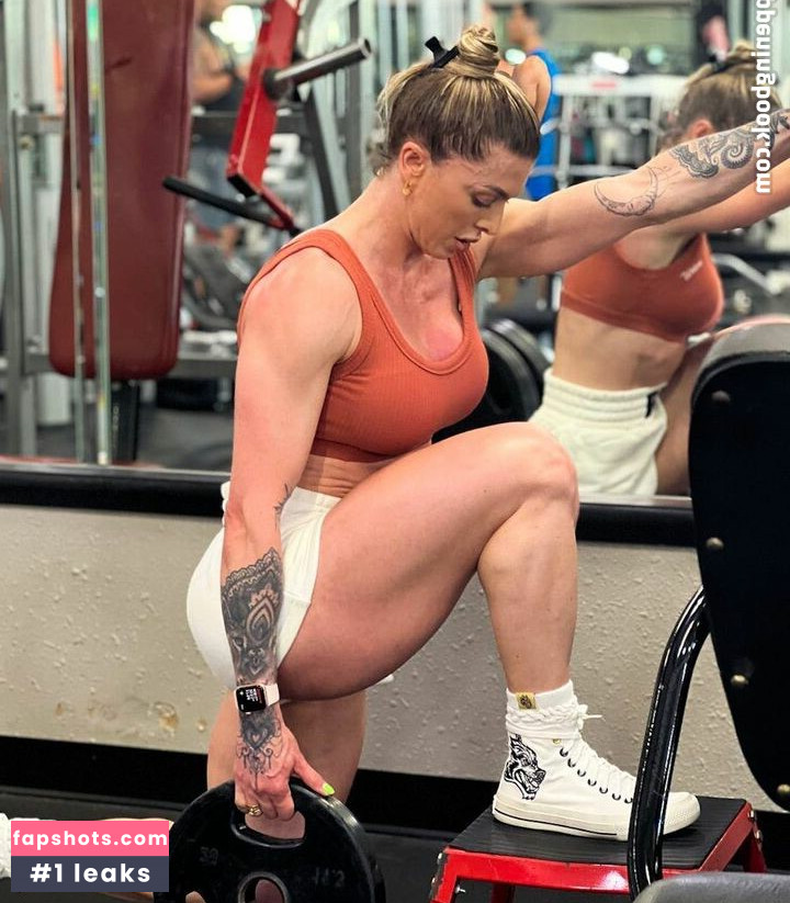 Angela Borges gallery photo #7