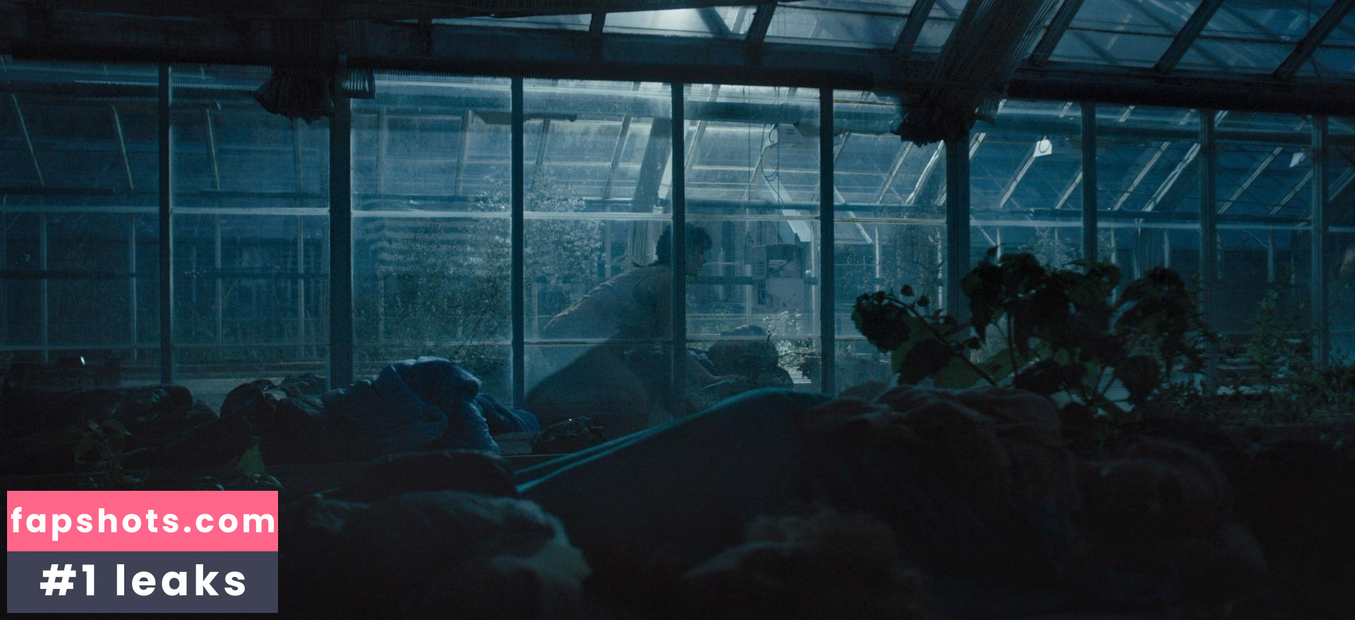 Angela Bundalovic gallery photo #16