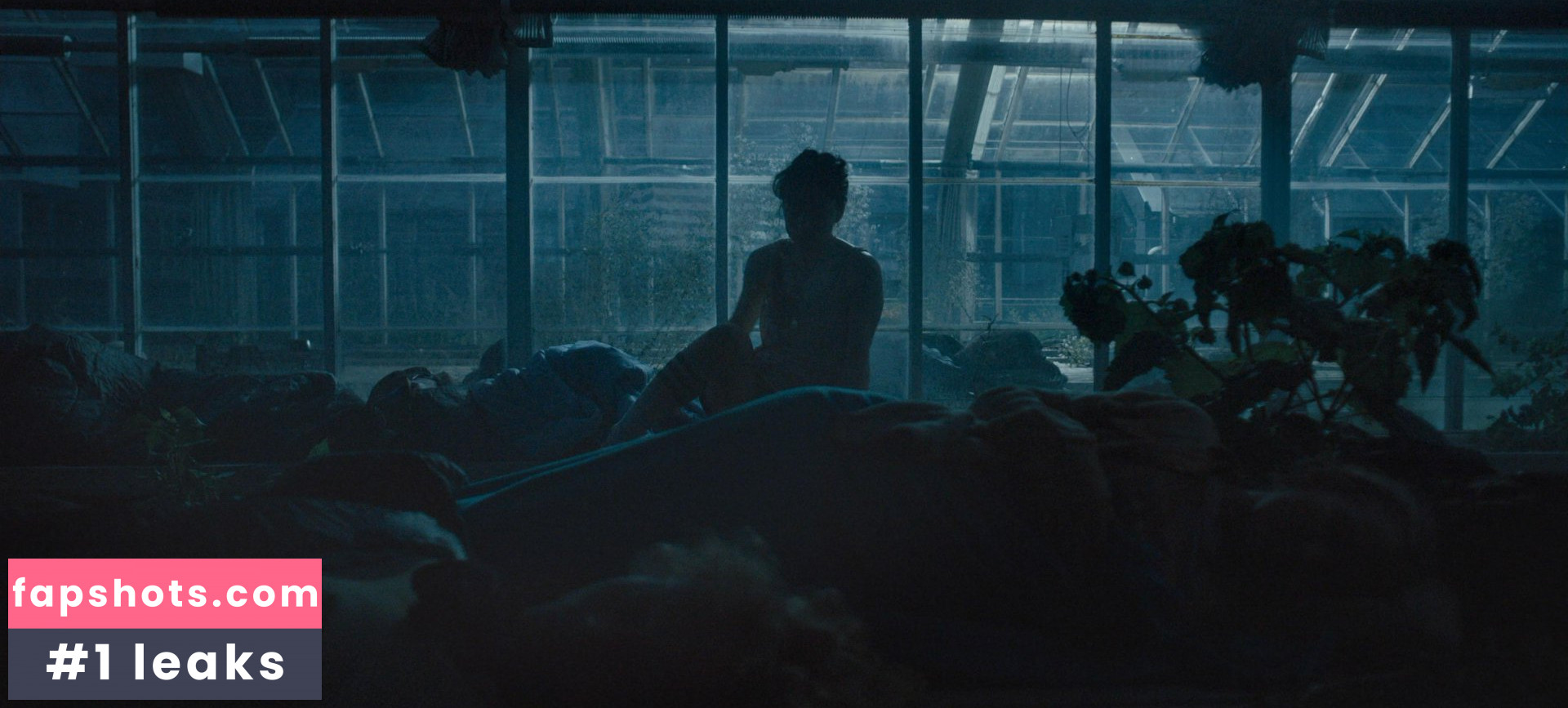 Angela Bundalovic nude babe gallery