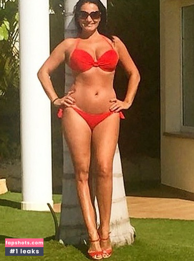 Angela Cavagna gallery photo #40