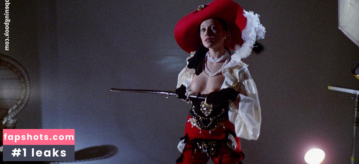 Angela Covello gallery photo #14