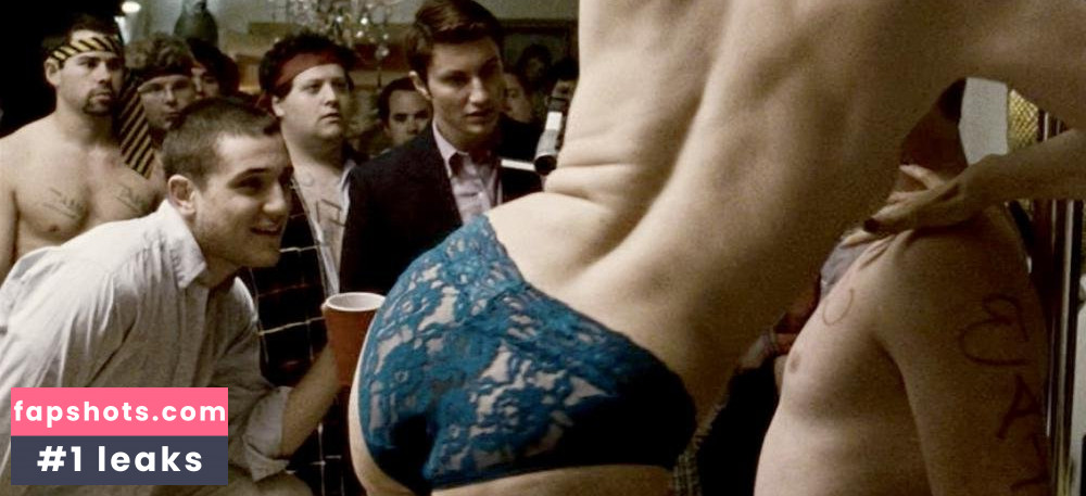 Angela Featherstone gallery photo #18