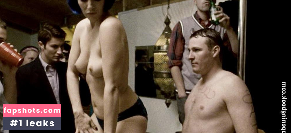 Angela Featherstone gallery photo #19