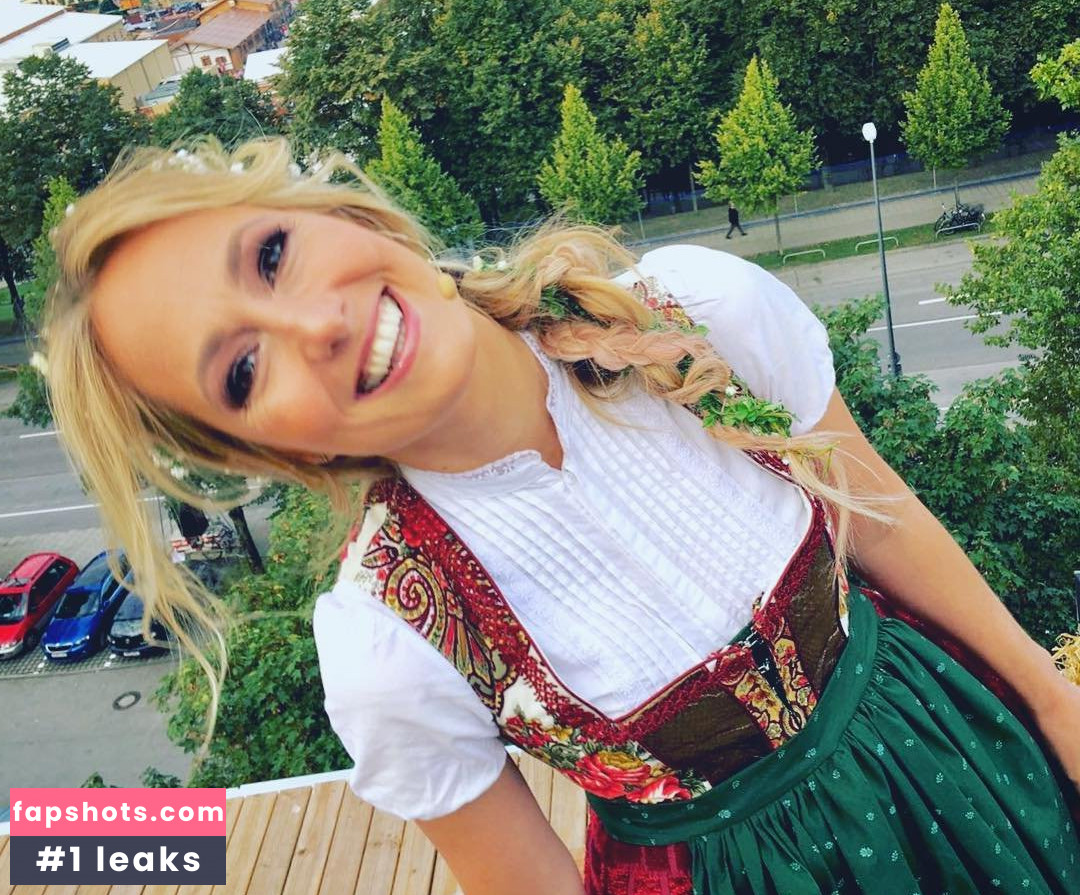 Angela Finger-Erben gallery photo #63