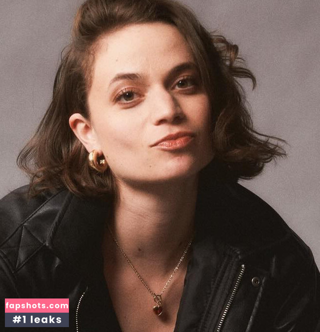 Angela Giarratana gallery photo #9