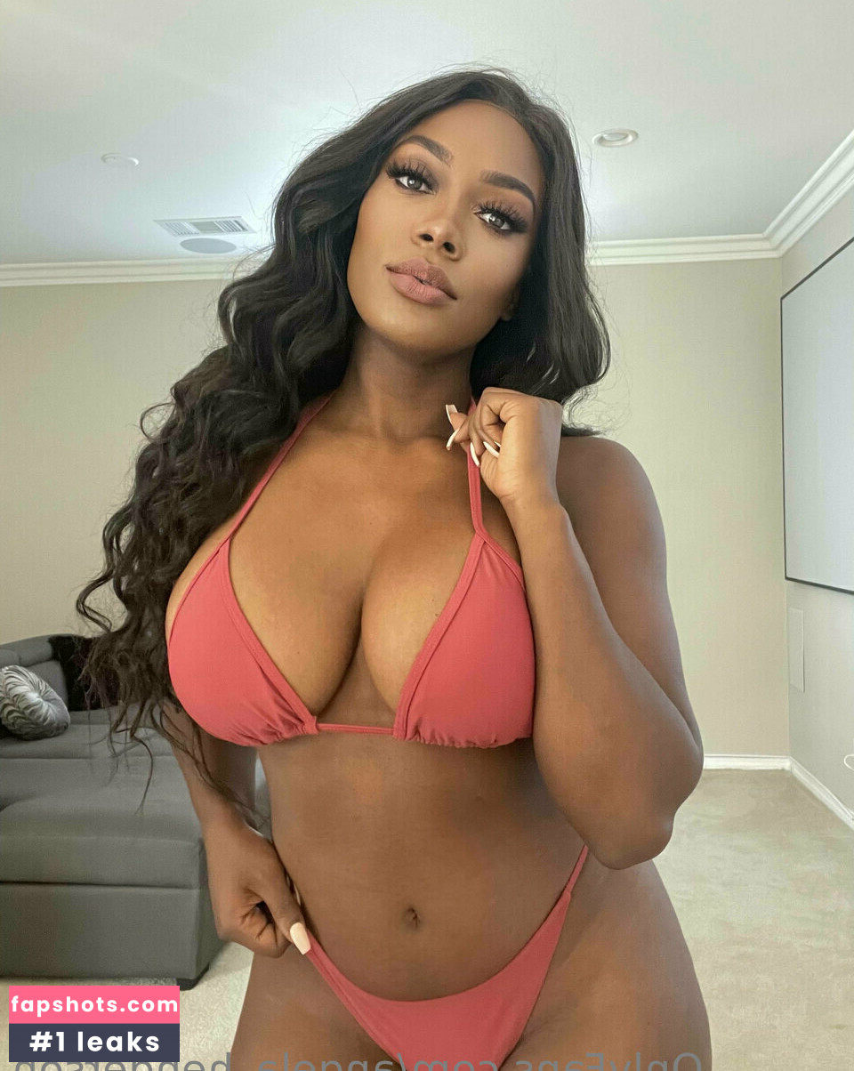 Angela Henderson gallery photo #6