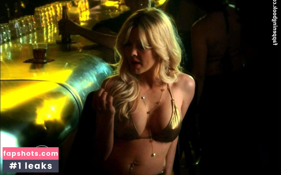 Angela Little gallery photo #8