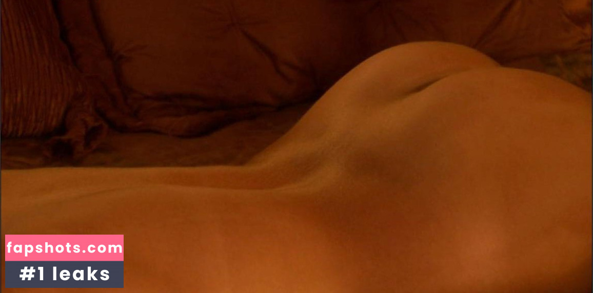 Angela Little gallery photo #10