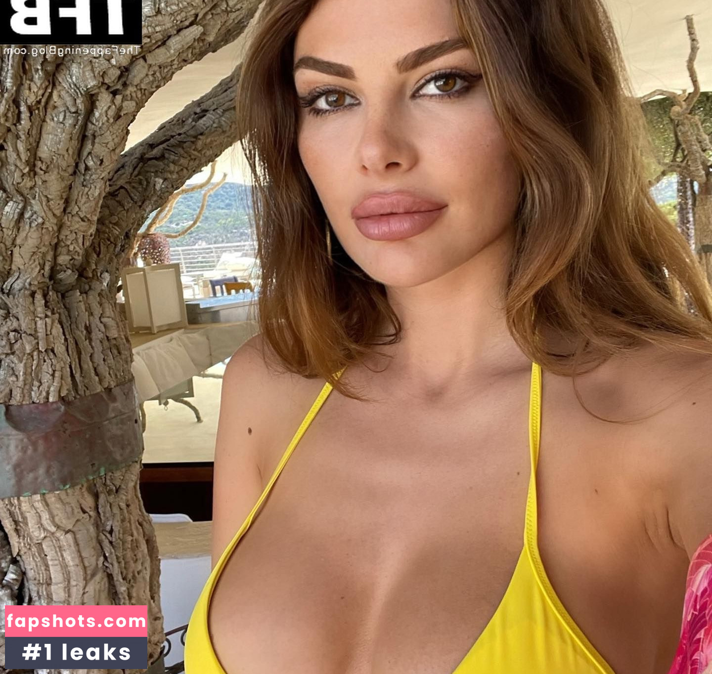 Angela Martini gallery photo #15