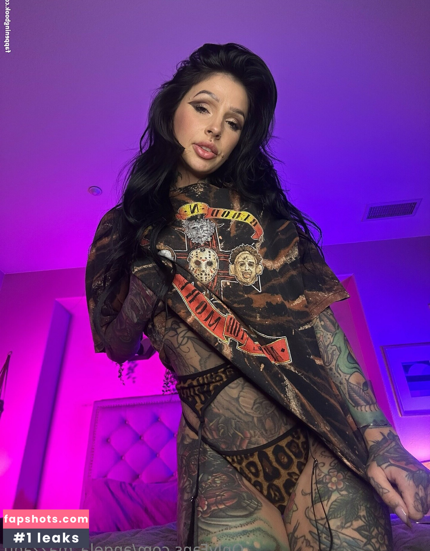 Angela Mazzanti gallery photo #19