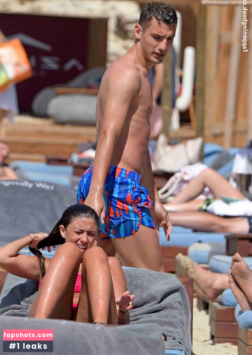 Angela Nasti gallery photo #25