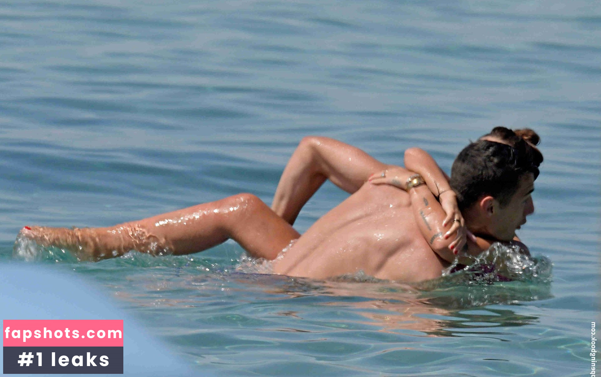 Angela Nasti gallery photo #42