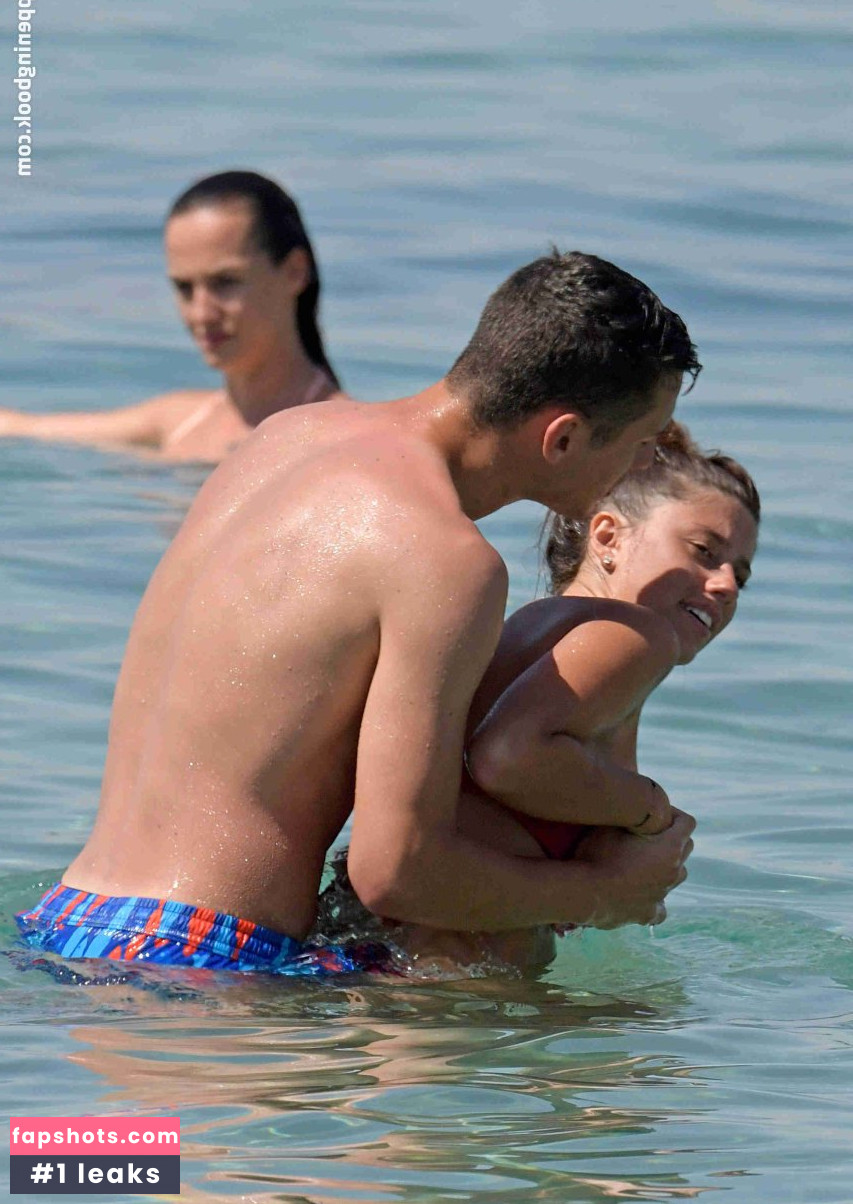 Angela Nasti gallery photo #44